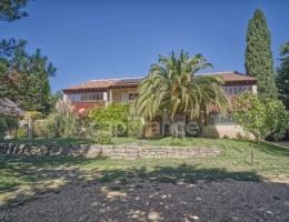 Vignette - Prestige - Propriete à vendre 9 pièces GRAVESON (13)