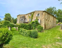Vignette - Prestige - Ancienne ferme abbatiale du 14ème siècle