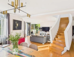 Vignette - Prestigious - House