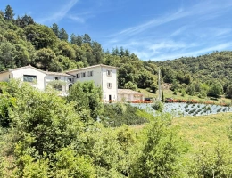 Vignette - Équestre - Propriété de caractère sur 10 hectares - Rénovation de qualité