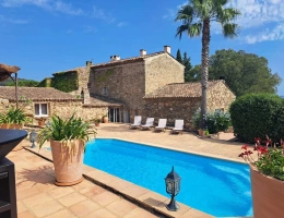 Vignette - Touristique - Maison de Campagne - Gites - Local de Vente