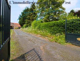 Vignette - Tourist - Old Farmhouse comprising a semi-single-storey house of 160 m² and 3 Profitable Gîtes (possibility of