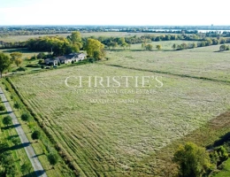 Vignette - Équestre - Propriété de 27 hectares d'un seul tenant, isolé, au calme. Bâtiments de caractère. A rénover