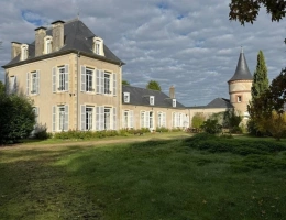 Vignette - Prestige - Propriété à vendre proche de Bourges (18)