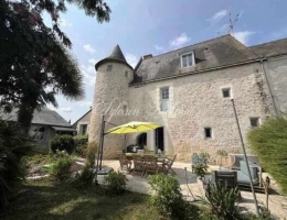 Vignette - Prestige - Propriete à vendre 6 pièces proche de CORMERY (37)