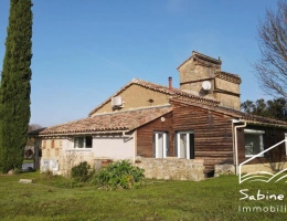 Vignette - Touristique - Belle propriété de 4 chambres + 2 gîtes sur plus de 1,2 hecta