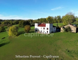 Vignette - Rural - Dpt Dordogne (24), à vendre proche de THIVIERS propriete rurale P12 de 315 m² - Terrain de 50000 m²-Grange 120m2