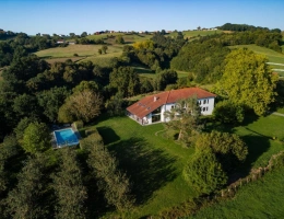 Vignette - Prestigious - House