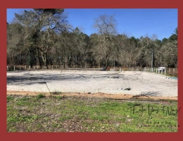 Vignette - Équestre - Propriété équestre avec carrière, paddocks et boxes sur prè