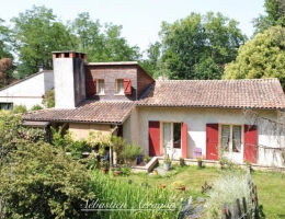 Vignette - Tourist - Propriete à vendre 5 pièces et deux appartement VILLENEUVE SUR LOT (47)