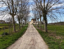 Vignette - Agricole - Aux portes de Saint-Émilion — Domaine agricole 19 ha, maison de caractère en pierre, grand potentiel