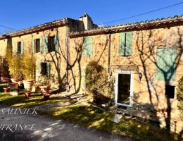 Vignette - Touristique - Propriété à vendre 10 pièces proche de VILLEFRANCHE DE LAURAGAIS (31)