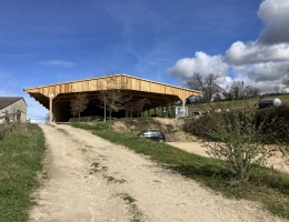 Vignette - Équestre - Centre équestre avec habitation