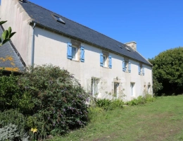 Vignette - Touristique - Propriete à vendre 10 pièces PLOZEVET (29) 3 Gites 220 m2