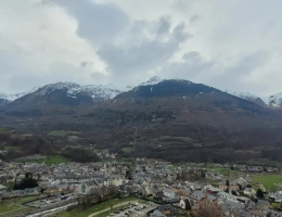 Vignette - Tourist - Tourist area with large reception capacity in the mountains