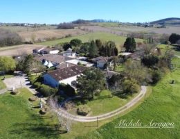 Vignette - Prestige - Domaine touristique / village vacances à vendre – 25 gîtes indépendants – restaurant – piscine – spa – 12 ha – Dordogne Lot – investissement hôtelier (47)