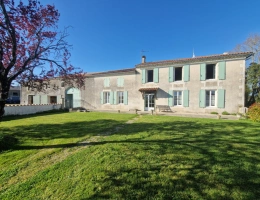 Vignette - Rurale - Propriete à vendre 5 pièces proche de SURGERES (17)- 156 m² habitables - 3ha700 - de terrain - 600 m² de dépendances