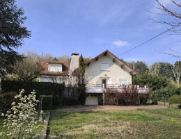 Vignette - Prestigious - BEYNOST propriété de 220m2 avec vue panoramique sur 1900m2 de terrain à vendre  (01)