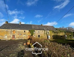 Vignette - Rurale - Propriété d'exception de 600m² à Plémet avec longère