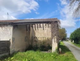 Vignette - Rurale - batisse a vendre avec jardin
