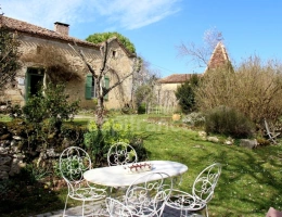Vignette - Rural - Charmante propriété rurale à vendre, dans un cadre bucolique et romantique, proche de SAINT CLAR (32)