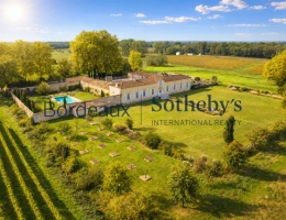 Vignette - Prestige - BORDEAUX 35MN - SOMPTUEUSE CHARTREUSE XVIII° ET SA PROPRIÉTÉ DU XV° - 6 HECTARES - DÉPENDANCES