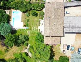 Vignette - Prestige - Charmante maison en pierre ouverte sur la nature et son jardin