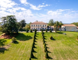 Vignette - Prestigious - EXCLUSIVITY - MONBAZILLAC - EXCEPTIONAL 42-HECTARE HISTORIC ESTATE WITH 360° PANORAMIC VIEWS