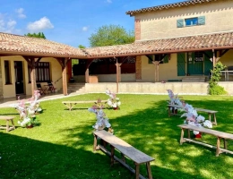 Vignette - Touristique - Proprieté de plus de 700m2 habitables sur 1,24 hectare de terrain, piscine et vue exceptionnelle