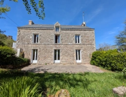 Vignette - Rural - BUBRY PROPRIÉTÉ COMPOSÉE D' UNE BELLE MAISON BOURGEOISE DE 6 PIÈCES  190 M² ENVIRON GARAGE ET DÉPENDANCE PARCELLE DE 4160M² EN PARTIE AMÉNAGEABLE