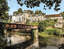 Vignette - Prestigious - Superb 19th century castle with 1km of river, renovated 10 minutes from Blois on 22ha - possibility