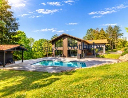Vignette - Prestigious - BORDEAUX 15 MN – EXCEPTIONAL VILLA – 335 SQ.M – 5400SQ.M LANDSCAPED PARK – SWIMMING POOL – 6 BEDROOM