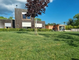Vignette - Rurale - Maison ossature bois avec piscine et étang