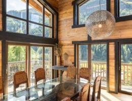 Vignette - Prestige - ENSEMBLE ALPIN ULTRA-PREMIUM de 3 400 m² à TIGNES (73) 5 Chalets haut de gamme , accès ski au pied, vue, piscine