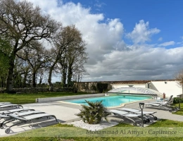Vignette - Tourist - Magnificent family property with gîte, studio and swimming pool just minutes from La Rochelle (17)