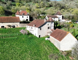 Vignette - Agricole - Vallée du Célé, hameau sur 94 hectares dont un enclos de 77 ha