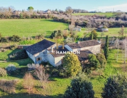 Vignette - Rural - STONE, SPACE AND NATURE: A RESTORED FARMHOUSE WITH CHARACTER