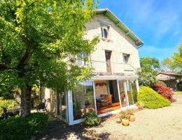 Vignette - Rurale - Grande maison, piscine et granges