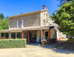 Vignette - Tourist - Stone property with pool and great potential in the Cévennes Foothills