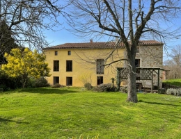 Vignette - Equestrian - Stone built renovated farmhouse on 26 ha of land