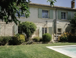 Vignette - Touristique - Domaine Événementiel & Gîtes : Un Business Clé en Main en Bord de Sorgue