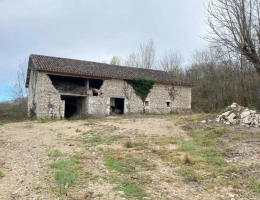 Vignette - Rurale - Grange en pierre à rénover avec 1 hectare de terrain Saint-Paul-Flaugnac