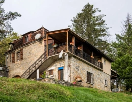 Vignette - Rurale - Maison en pierre avec vue panoramique