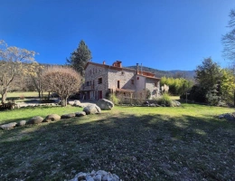 Vignette - Tourist - MAS DE CARACTERE 308M²