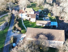 Vignette - Rurale - Authentique corps de ferme quercynois avec vue