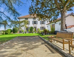 Vignette - Prestige - Maison de Maître du XVIIIe siècle à Guiche