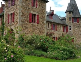 Vignette - Prestigious - Stunning Restored 14th-Century Château in Lagraulière ? A Unique Historic Gem in the Heart of Corrèz