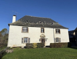 Vignette - Équestre - Domaine de caractère avec 22 hectares et dépendances