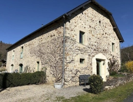 Vignette - Touristique - Maison de caractère avec chambres d'hôtes, vue exceptionnelle et accès rivière