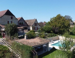 Vignette - Touristique - Belle Propriété avec 3 gites
